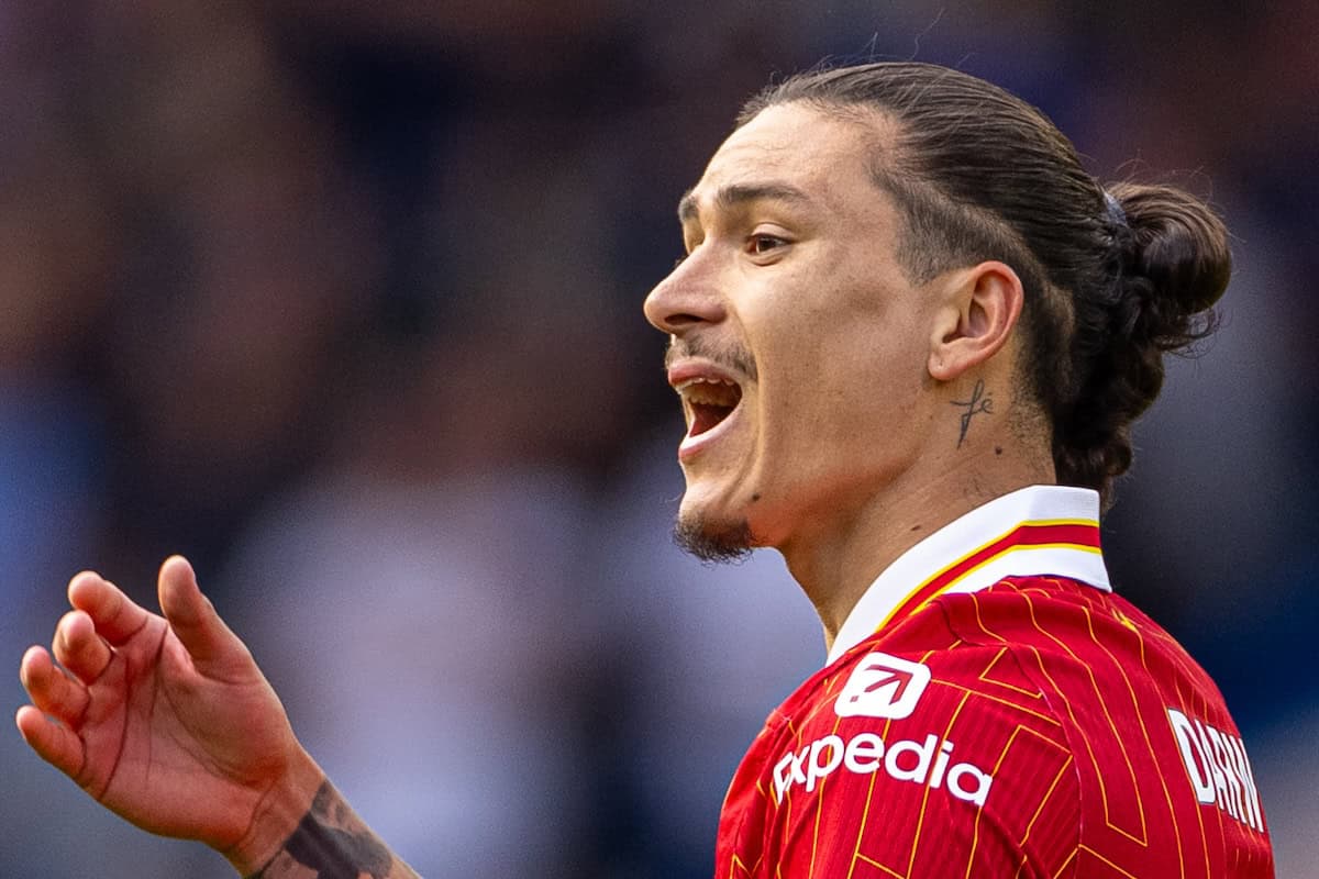 LONDON, ENGLAND - Sunday, May 4, 2025: Liverpool's Darwin Núñez during the FA Premier League match between Chelsea FC and Liverpool FC at Stamford Bridge. Chelsea won 3-1. (Photo by David Rawcliffe/Propaganda)