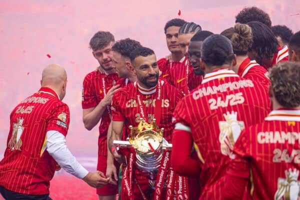 LIVERPOOL, ENGLAND - Sunday, May 25, 2025: Liverpool's Mohamed Salah lifts the trophy, as the Reds celebrate being crowned Champions for the 20th time, during the FA Premier League match between Liverpool FC and Crystal Palace FC at Anfield. (Photo by David Rawcliffe/Propaganda)