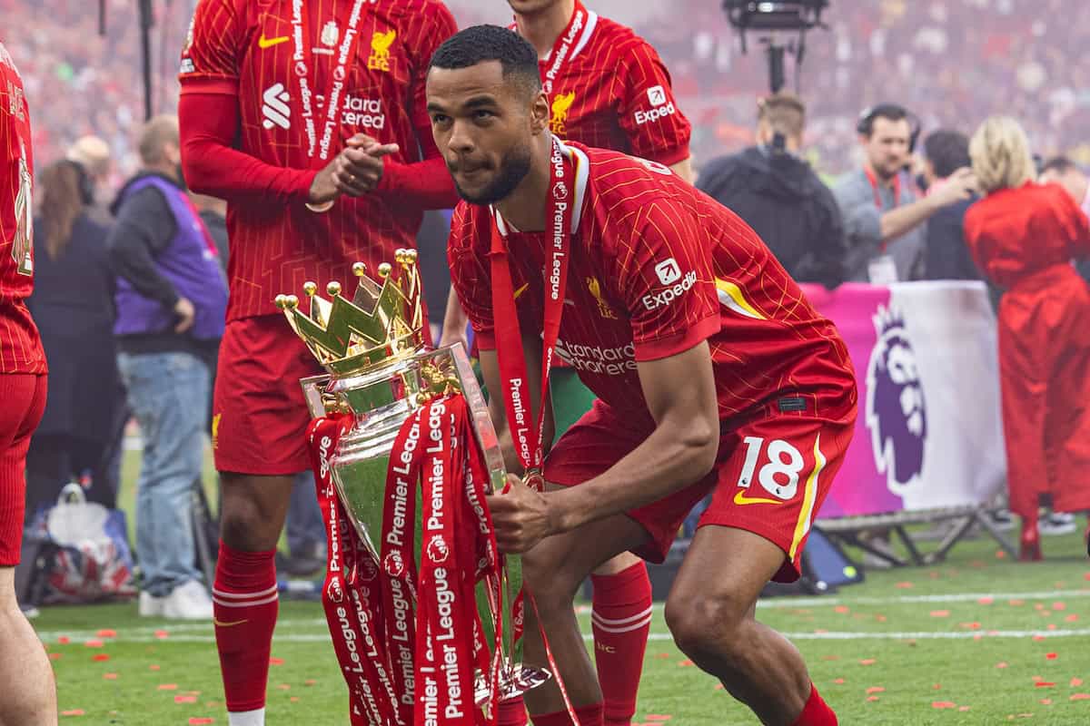 LIVERPOOL, ENGLAND - Sunday, May 25, 2025: Liverpool's Cody Gakpo celebrates with the trophy after the FA Premier League match between Liverpool FC and Crystal Palace FC at Anfield. (Photo by David Rawcliffe/Propaganda)