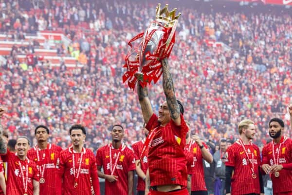 LIVERPOOL, ENGLAND - Sunday, May 25, 2025: Liverpool's Darwin Núñez celebrates with the trophy after the FA Premier League match between Liverpool FC and Crystal Palace FC at Anfield. (Photo by David Rawcliffe/Propaganda)