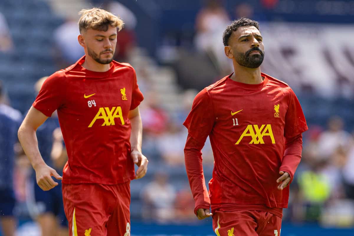 PRESTON, ENGLAND - Sunday, July 13, 2025: Liverpool's (L-R) Rio Ngumoha, Conor Bradley and Mohamed Salah during the pre-match warm-up before a pre-season friendly match between Preston North End FC and Liverpool FC at Deepdale. (Photo by David Rawcliffe/Propaganda)
