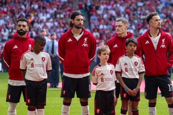 LONDON, ENGLAND - Sunday, August 10, 2025: Liverpool’s Mohamed Salah, Dominik Szoboszlai, Florian Wirtz, Curtis Jones and Cody Gakpo line-up before the FA Community Shield match between Crystal Palace FC and Liverpool FC at Wembley Stadium. Palace won 3-1 on penalties after a 2-2 draw. (Photo by David Rawcliffe/Propaganda)