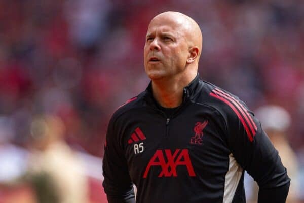 LONDON, ENGLAND - Sunday, August 10, 2025: Liverpool’s head coach Arne Slot lines-up before the FA Community Shield match between Crystal Palace FC and Liverpool FC at Wembley Stadium. Palace won 3-1 on penalties after a 2-2 draw. (Photo by Harry Murphy/Propaganda)
