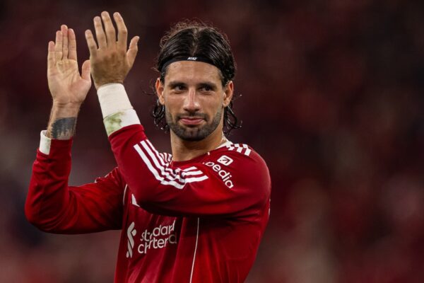 LIVERPOOL, ENGLAND - Friday, August 15, 2025: Liverpool's Dominik Szoboszlai applauds the supporters after the FA Premier League match between Liverpool FC and AFC Bournemouth at Anfield. Liverpool won 4-2. (Photo by David Rawcliffe/Propaganda)