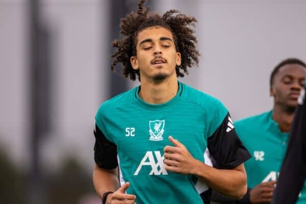 LIVERPOOL, INGLATERRA - Martes 16 de septiembre de 2025: Jayden Danns de Liverpool durante una sesión de entrenamiento en el Centro de Entrenamiento AXA antes del partido de la Liga de Campeones de la UEFA entre el Liverpool FC y el Atlético de Madrid. (Foto de David Rawcliffe/Propaganda)