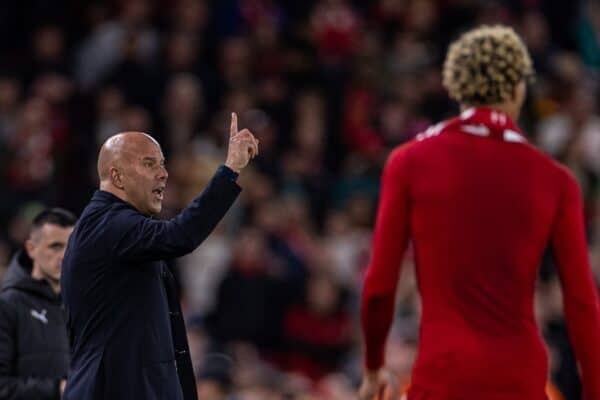 LIVERPOOL, ENGLAND - Tuesday, September 23, 2025: Liverpool's head coach Arne Slot during the Football League Cup 3rd Round match between Liverpool FC and Southampton FC at Anfield. Liverpool won 2-1. (Photo by David Rawcliffe/Propaganda)