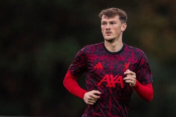 LONDON, ENGLAND - Friday, October 3, 2025: Liverpool's captain Calvin Ramsay during the pre-match warm-up before the Premier League 2 match between Fulham FC Under-21's and Liverpool FC Under-21's at Motspur Park. The game ended in a 1-1 draw. (Photo by David Rawcliffe/Propaganda) Football – Premier League 2 – Fulham FC Under-21’s v Liverpool FC Under-21’s