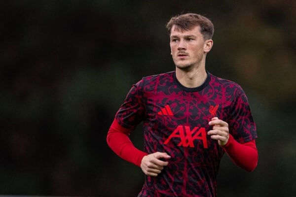 LONDON, ENGLAND - Friday, October 3, 2025: Liverpool's captain Calvin Ramsay during the pre-match warm-up before the Premier League 2 match between Fulham FC Under-21's and Liverpool FC Under-21's at Motspur Park. The game ended in a 1-1 draw. (Photo by David Rawcliffe/Propaganda)