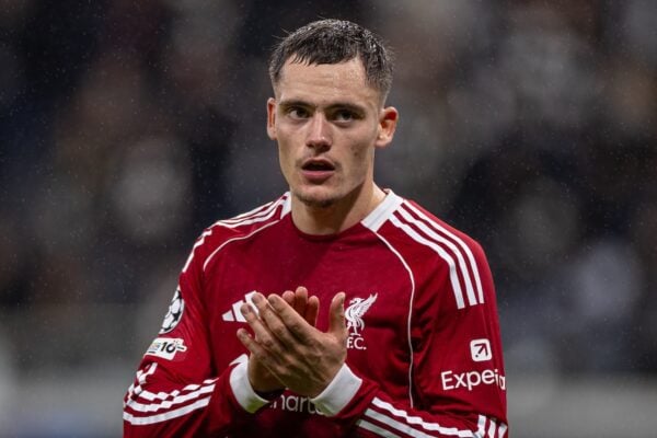 FRANKFURT, GERMANY - Wednesday, October 22, 2025: Liverpool's Florian Wirtz applauds the supporters after the UEFA Champions League match between Eintracht Frankfurt and Liverpool FC at the Waldstadion. Liverpool won 5-1. (Photo by David Rawcliffe/Propaganda)