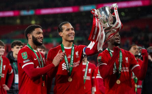 LONDON, ENGLAND - Sunday, February 25, 2024: Virgil van Dijk captain of Liverpool poses with the trophy with Ibrahim Konate and Joe Gomez after the Football League Cup Final match between Chelsea FC and Liverpool FC at Wembley Stadium. (Photo by Peter Powell/Propaganda)