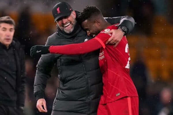 2H95FTW Liverpool manager Jurgen Klopp and Divock Origi celebrate after the Premier League match at Molineux Stadium, Wolverhampton. Picture date: Saturday December 4, 2021.