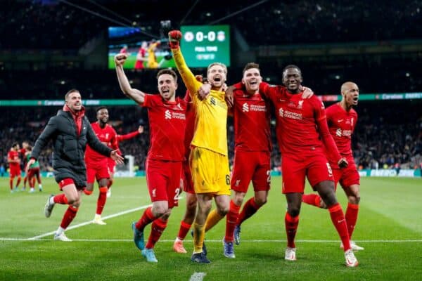 2HT8XNK London, UK.  27th Feb, 2022. Caoimhin Kelleher of Liverpool celebrates with teammates after winning the Carabao Cup Final match between Chelsea and Liverpool at Wembley Stadium on February 27th 2022 in London, England.  (Photo by Paul Chesterton/phchemes.com) Credit: PHC Images/Alamy Live News