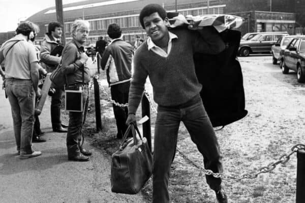 2J0K4RK Howard Gayle at the airport. May 1981.