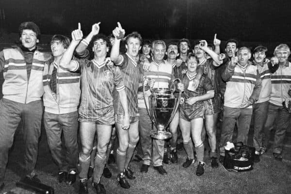 2J0RD2N 1984 European Cup Final at Stadio Olimpico, Rome. Liverpool 1-1 As Roma. Liverpool won 4-2 on penalties. Liverpool team and management staff celebrate with the trophy after the match. Holding the trophy in centre is manager Joe Fagan, flanked by Phil Neal on the left and Sammy Lee on the right. 30th May 1984.