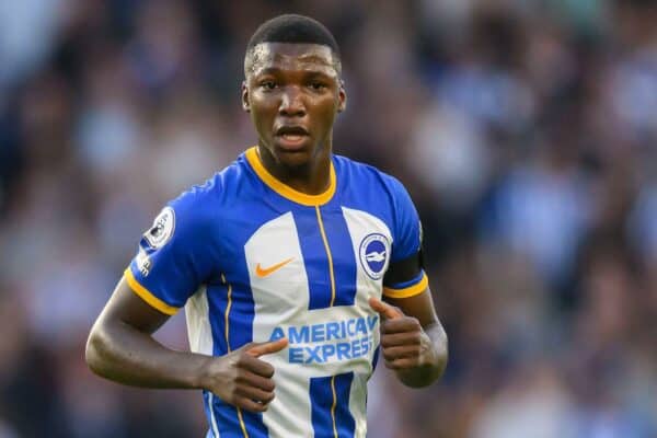 2K6GAKY 08 Oct 2022 - Brighton and Hove Albion v Tottenham Hotspur - Premier League - Amex Stadium Brighton's Moises Caicedo during the Premier League match at the Amex Stadium. Picture : Mark Pain / Alamy Live News