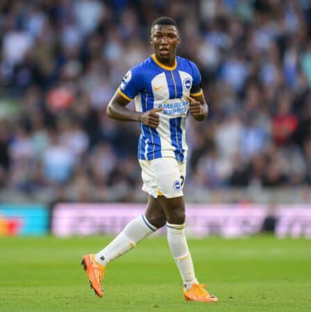 2K6GAKY 08 Oct 2022 - Brighton and Hove Albion v Tottenham Hotspur - Premier League - Amex Stadium Brighton's Moises Caicedo during the Premier League match at the Amex Stadium. Picture : Mark Pain / Alamy Live News