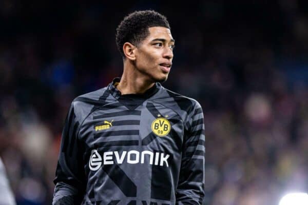 2KAHC3E Copenhagen, Denmark. 02nd Nov, 2022. Jude Bellingham of Dortmund is warming up before the UEFA Champions League match between FC Copenhagen and Dortmund at Parken in Copenhagen. (Photo Credit: Gonzales Photo/Alamy Live News