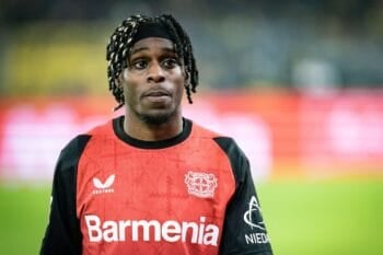 Dortmund, Deutschland. 10th Jan, 2025. Jeremie Frimpong (Bayer 04 Leverkusen, 30) nach seiner Auswechslung ; Dortmund, 10.01.2025 – 16. Spieltag der 1. Fu?ball-Bundesliga, Borussia Dortmund – Bayer 04 Leverkusen, Signal Iduna Park, Dortmund. Die DFL-Besti