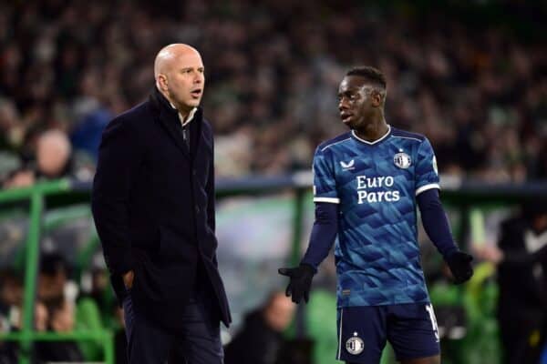 2TCMX6Y GLASGOW - (l-r) Feyenoord coach Arne Slot, Yankuba Minteh of Feyenoord during the UEFA Champions League group E match between Celtic FC and Feyenoord at Celtic Park on December 13, 2023 in Glasgow, Scotland. ANP OLAF KRAAK Credit: ANP/Alamy Live News