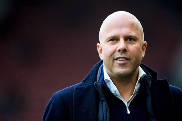 2WGRKR0 Alkmaar, The Netherlands. 04th Feb, 2024. Alkmaar - Feyenoord coach Arne Slot during the Eredivisie match between AZ v Feyenoord at AFAS Stadion on 4 February 2024 in Alkmaar, The Netherlands. Credit: box to box pictures/Alamy Live News