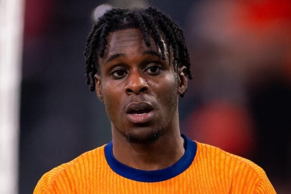 2WW9XJ1 Amsterdam, Netherlands. 22nd Mar, 2024. AMSTERDAM, NETHERLANDS - MARCH 22: Jeremie Frimpong of Netherlands applauds for the fans during the International Friendly match between Netherlands and Scotland at the Johan Cruijff ArenA on March 22, 2024 in Amsterdam, Netherlands. (Photo by Joris Verwijst/BSR Agency) Credit: BSR Agency/Alamy Live News