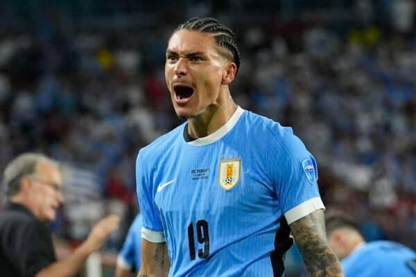 2XDNMR7 Uruguay's Darwin Nunez celebrates after scoring his side's 2nd goal against Panama during a Copa America Group C soccer match in Miami Gardens, Fla, Sunday, June 23, 2024.(AP Photo/Marta Lavandier)