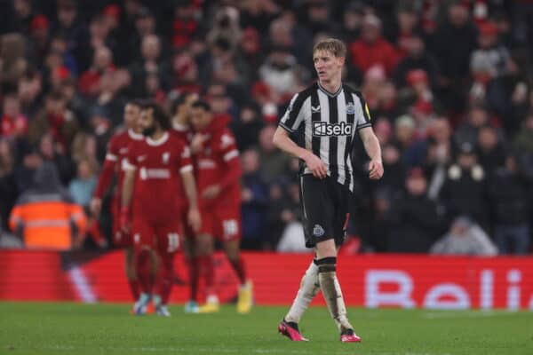 LIVERPOOL, ENGLAND - Monday, January 1, 2024: Anthony Gordon dejected during the FA Premier League match between Liverpool FC and Newcastle United FC at Anfield. (Photo by David Rawcliffe/Propaganda)