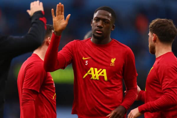 MANCHESTER, ENGLAND - Sunday, February 23, 2025: Liverpool's Ibrahima Konate takes part in the pre-match warmup on the pitch before the FA Premier League match between Manchester City FC and Liverpool FC at the City of Manchester Stadium. (Photo by David Rawcliffe/Propaganda)