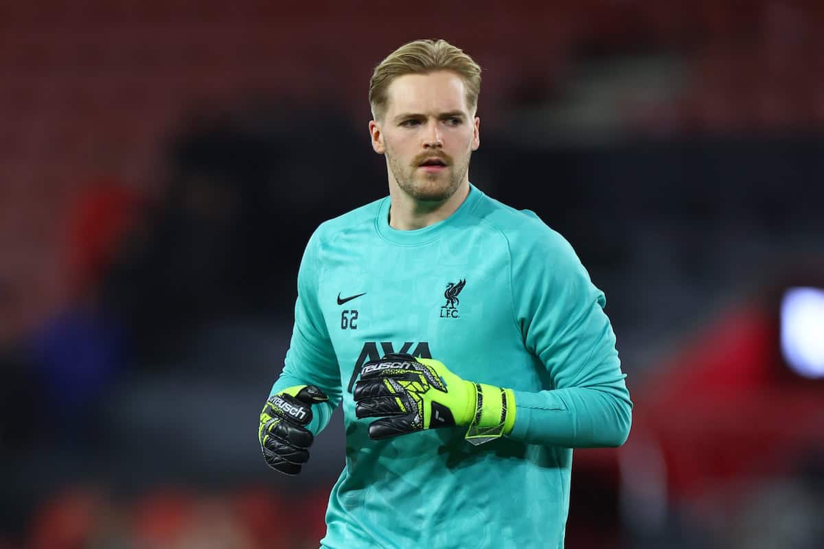 SOUTHAMPTON, ENGLAND - Tuesday, December 17, 2024: Liverpool's goalkeeper Caoimhin Kelleher during the pre-match warm-up before the Football League Cup Quarter-Final match between Southampton FC and Liverpool FC at St Mary's Stadium. (Photo by David Rawcliffe/Propaganda)
