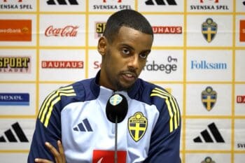 Alexander Isak Press_Conference_MDM1___Sweden___Press_Conference_2025_10_10_2044269.00_01_04_09.Still002
