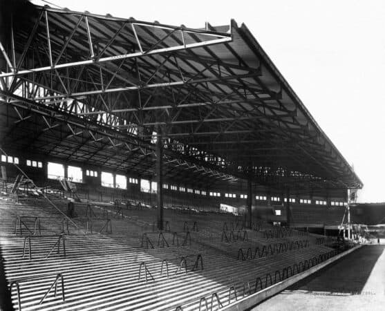 Retro Pic: The Spion Kop, Main Stand under construction at Anfield Liverpool FC. 25th August 1928 ((PA / Alamy Media))