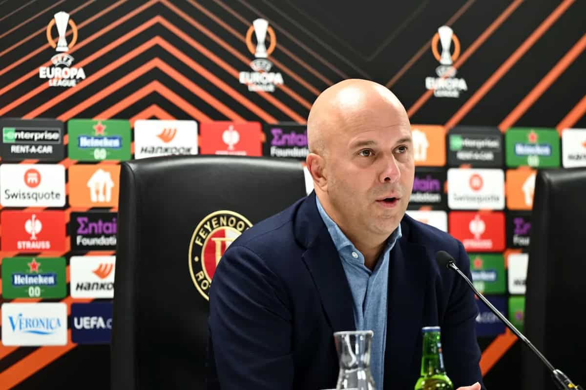 Pourquoi le Liverpool FC a-t-il retardé la révélation d’Arne Slot et la première conférence de presse ?