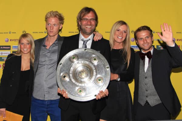 14.05.2011, U-Haus, Dortmund, GER, 1.FBL, Borussia Dortmund Meisterbankett im Bild TrainerTrainer Jürgen Klopp mit  Meisterschale und Ehefrau Ulla , Sohn Marc ganz rechts und der Sohn von Frau Ulla mit Freundin links und Meisterschale //   German 1.Liga Football ,  Borussia Dortmund Championscelebration, Dortmund, 14/05/2011 . EXPA Pictures © 2011, PhotoCredit: EXPA/ nph/  Conny Kurth       ****** out of GER / SWE / CRO  / BEL ******