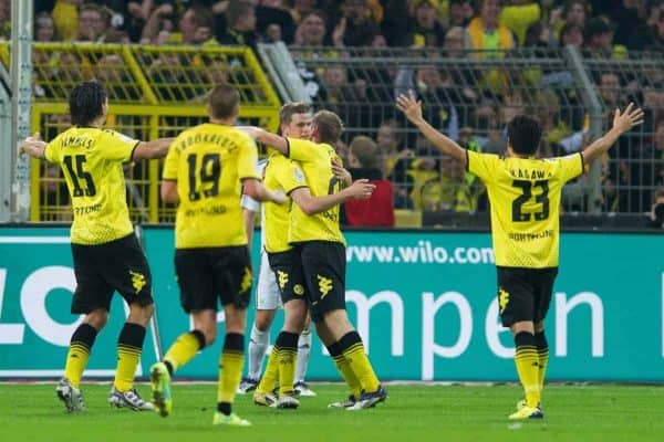 05.11.2011, Signal Iduna Park, Dortmund, GER, 1. FBL, Borussia Dortmund vs. VfL Wolfsburg, im Bild Jubel Dortmund nach dem 3-1 durch Sven Bender (#22 Dortmund) // during Borussia Dortmund vs. VfL Wolfsburg at Signal Iduna Park, Dortmund, GER, 2011-11-05. EXPA Pictures © 2011, PhotoCredit: EXPA/ nph/ Kurth ****** out of GER / CRO / BEL ******