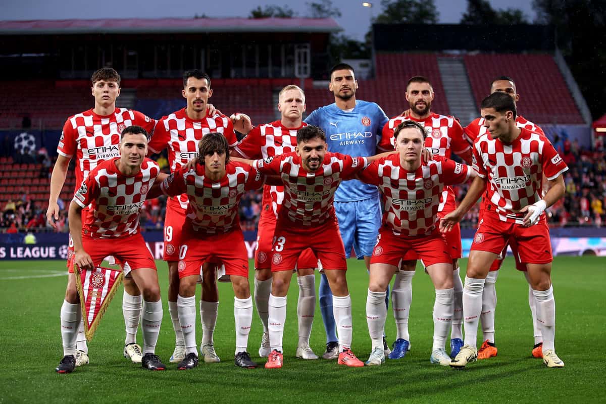 GIRONA, SPAIN - OCTOBER 02: Players of Girona FC pose for a team photograph prior to the UEFA Champions League 2024/25 League Phase MD2 match between Girona FC and Feyenoord at Montilivi Stadium on October 02, 2024 in Girona, Spain. (Photo by Eric Alonso - UEFA/UEFA via Getty Images)