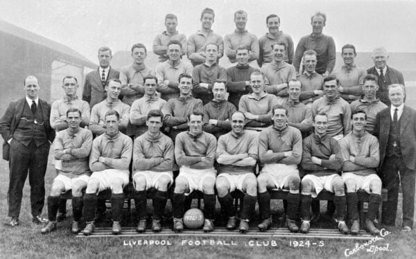 K07W70 Liverpool FC football team 1924-1925. Liverpool FC squad photo season 1924/25 - 1920s