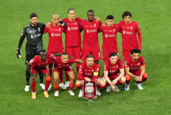 PARIS, FRANCE - MAY 28: The Liverpool team line up for a team photograph prior to kick off of the UEFA Champions League final match between Liverpool FC and Real Madrid at Stade de France on May 28, 2022 in Paris, France. (Photo by Angel Martinez - UEFA/UEFA via Getty Images)