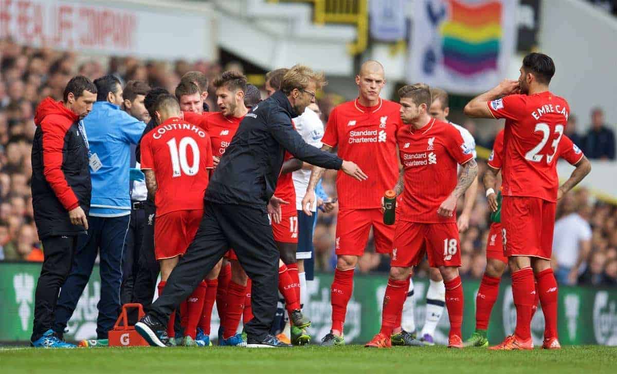 LONDON, ENGLAND - Saturday, October 17, 2015: Liverpool's manager Jürgen Klopp coaches his players during the Premier League match against Tottenham Hotspur at White Hart Lane. (Pic by David Rawcliffe/Kloppaganda)