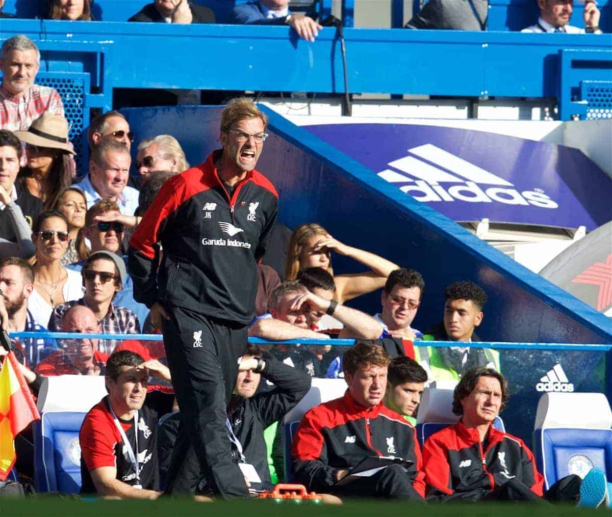 LONDON, ENGLAND - Saturday, October 31, 2015: Liverpool's manager Jürgen Klopp during the Premier League match against Chelsea at Stamford Bridge. (Pic by David Rawcliffe/Propaganda)