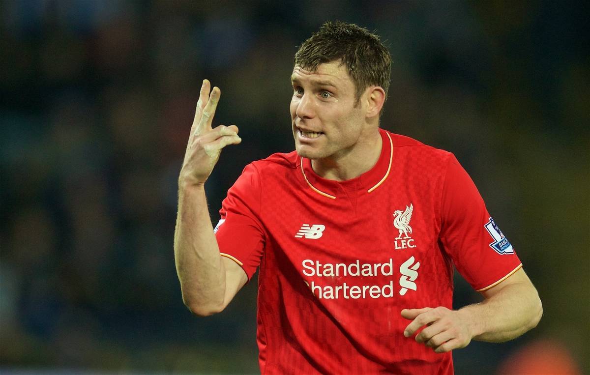LEICESTER, ENGLAND - Monday, February 1, 2016: Liverpool's James Milner in action against Leicester City during the Premier League match at Filbert Way. (Pic by David Rawcliffe/Propaganda)