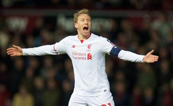 LONDON, ENGLAND - Tuesday, February 9, 2016: Liverpool's Lucas Leiva in action against West Ham United during the FA Cup 4th Round Replay match at Upton Park. (Pic by David Rawcliffe/Propaganda)