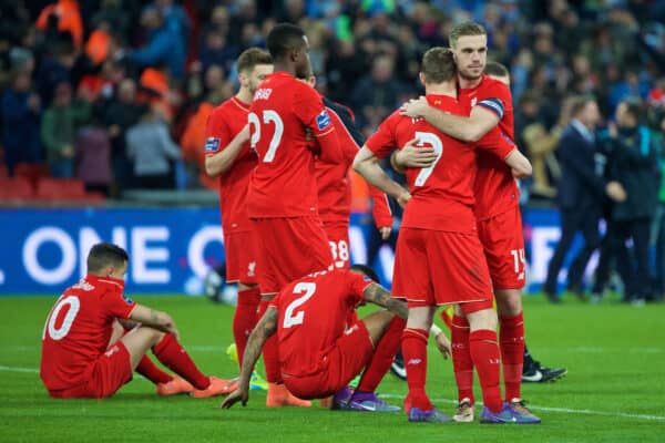 LONDON, ENGLAND - Sunday, February 28, 2016: Liverpool's captain Jordan Henderson and team-mates look dejected after losing in the penalty shoot-out to Manchester City during the Football League Cup Final match at Wembley Stadium. (Pic by David Rawcliffe/Propaganda)