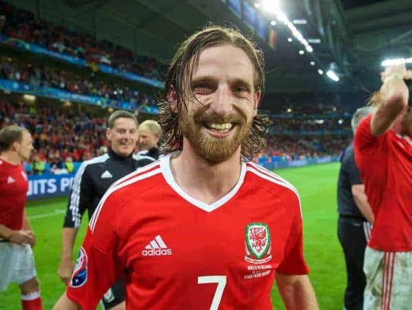 LILLE, FRANCE - Friday, July 1, 2016: Wales' Joe Allen celebrates a 3-1 victory over Belgium and reaching the Semi-Final during the UEFA Euro 2016 Championship Quarter-Final match at the Stade Pierre Mauroy. (Pic by David Rawcliffe/Propaganda)