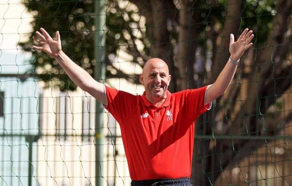 SAN FRANCISCO, USA - Friday, July 22, 2016: Liverpool FC legend Gary McAllister during a visit to a Street Soccer USA event with the LFC Foundation at the Tenderloin Children's Playground on day two of the club's USA Pre-season Tour. (Pic by David Rawcliffe/Propaganda)