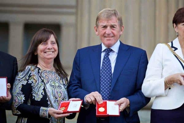 LIVERPOOL, ENGLAND - Thursday, September 22, 2016: Margret Aspinall and Kenny Dalglish with their medals before a Conferment of the Freedom of the City of Liverpool for the 96 Victims of the Hillsborough Stadium Disaster at the St. George's Hall. (Pic by David Rawcliffe/Propaganda)