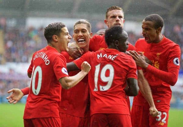 LIVERPOOL, ENGLAND - Saturday, October 1, 2016: Liverpool's Roberto Firmino celebrates scoring the first equalising goal against Swansea City during the FA Premier League match at the Liberty Stadium. (Pic by David Rawcliffe/Propaganda)