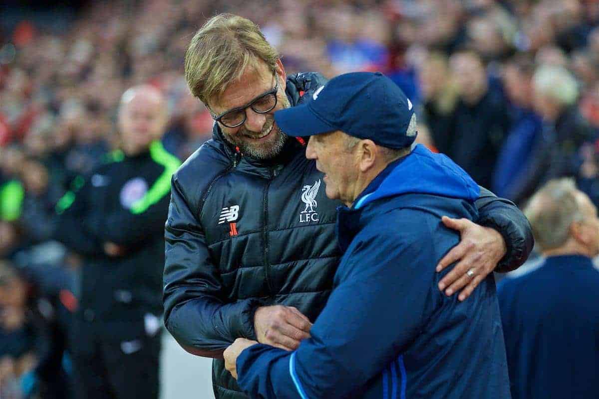 LIVERPOOL, ENGLAND - Saturday, October 22, 2016: Liverpool's manager Jürgen Klopp shakes hands with West Bromwich Albion's head coach Tony Pulis before the FA Premier League match at Anfield. (Pic by David Rawcliffe/Propaganda)