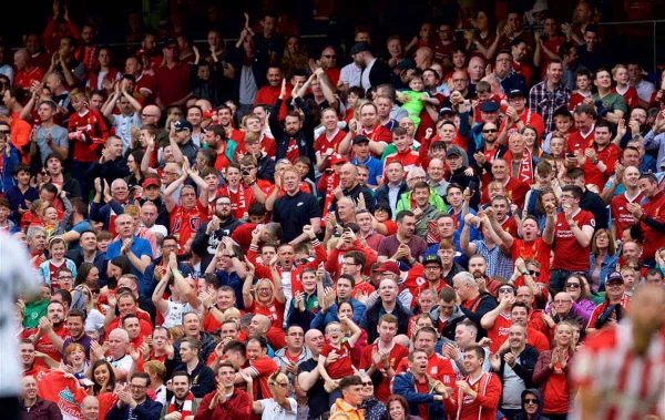 DUBLIN, REPUBLIC OF IRELAND - Saturday, August 5, 2017: Liverpool supporters celebrate the second goal during a preseason friendly match between Athletic Club Bilbao and Liverpool at the Aviva Stadium. (Pic by David Rawcliffe/Propaganda)