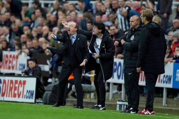 NEWCASTLE-UPON-TYNE, ENGLAND - Sunday, October 1, 2017: Newcastle United manager Rafa Benitez shouts instructions to his team during the FA Premier League match between Newcastle United and Liverpool at St. James' Park. (Pic by Paul Greenwood/Propaganda)