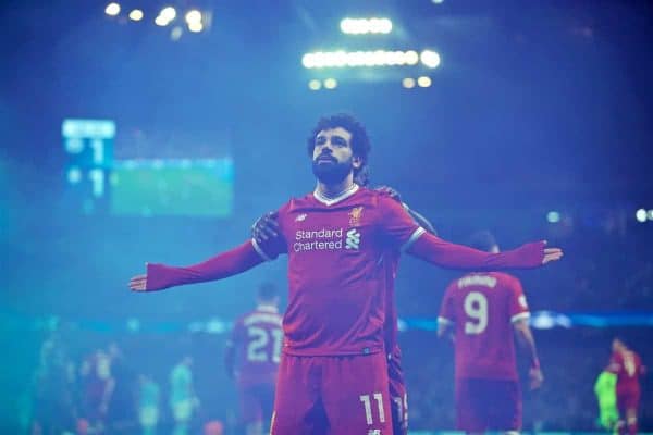 MANCHESTER, INGLATERRA - Martes, 10 de abril de 2018: Mohamed Salah del Liverpool celebra marcar el primer gol para igualar y hacer el marcador 1-1 durante el partido de vuelta de los cuartos de final de la Liga de Campeones de la UEFA entre el Manchester City FC y el Liverpool FC en la ciudad de Estadio de Mánchester.  (Foto de David Rawcliffe/Propaganda)